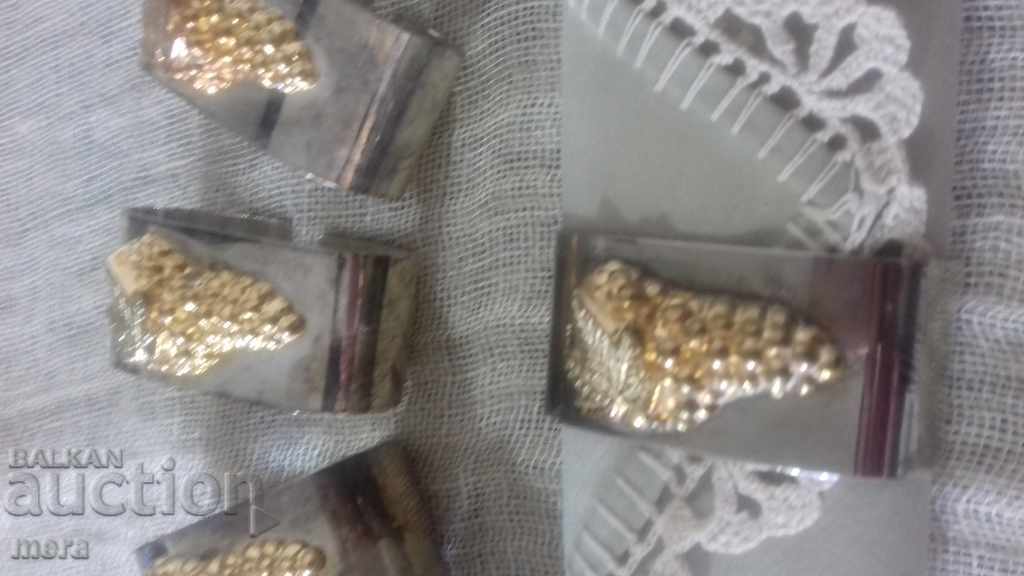 Auction Set of napkins Auction Set of napkins