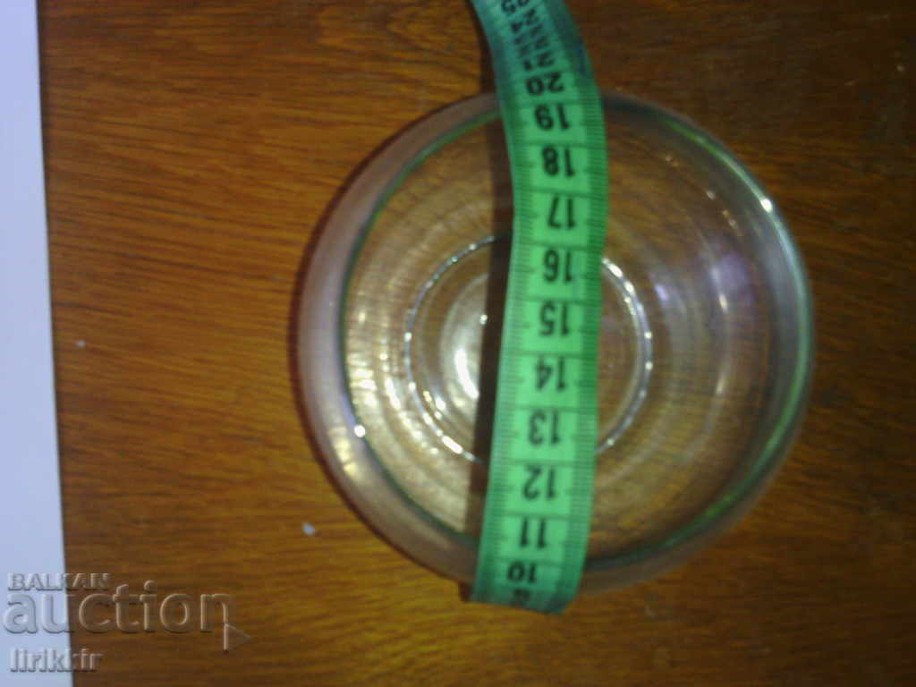 Γυάλινο μπολ με τιμή 0.50 BGN | € 0.26 Γυάλινο μπολ με τιμή 0.50 BGN | € 0.26