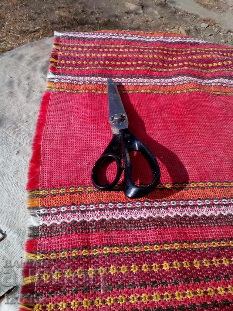 Old scissors, scissors with price 15.00 BGN | € 7.67