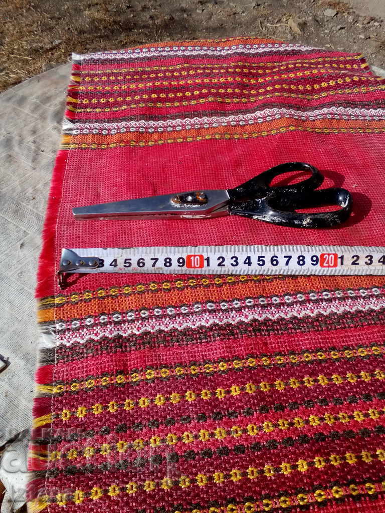 Auction  Old scissors, scissors