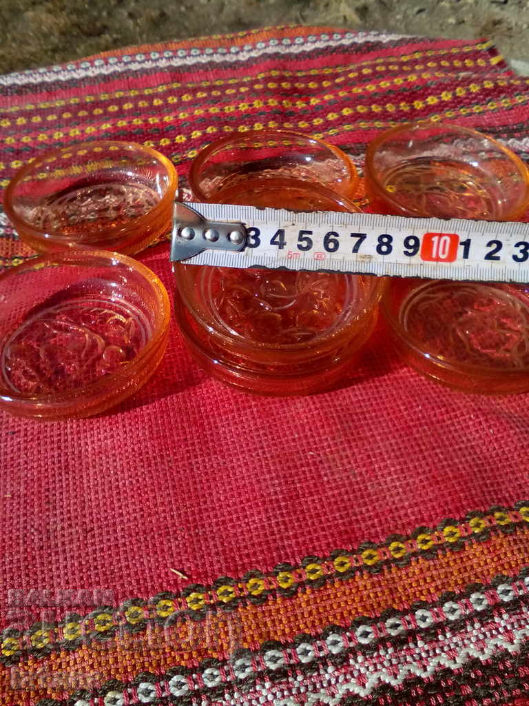 Аукцион Стари чинийки за сладко Аукцион Стари чинийки за сладко