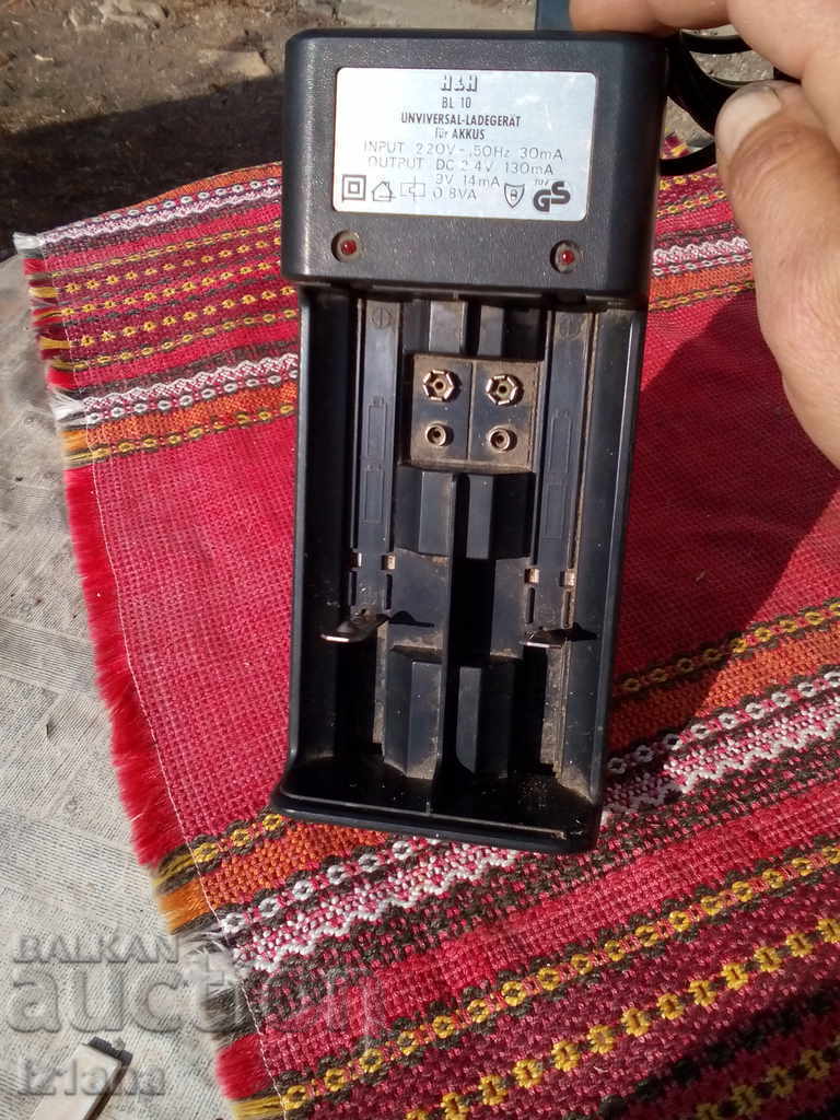 Delivery of Old battery charger Delivery of Old battery charger