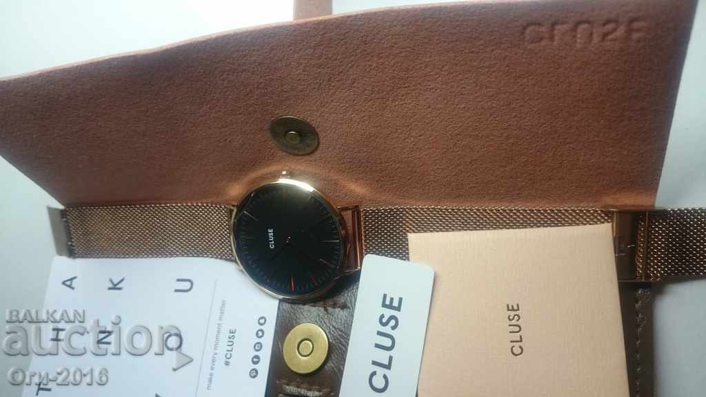 CLUSE clock - 7 CLUSE clock - 7