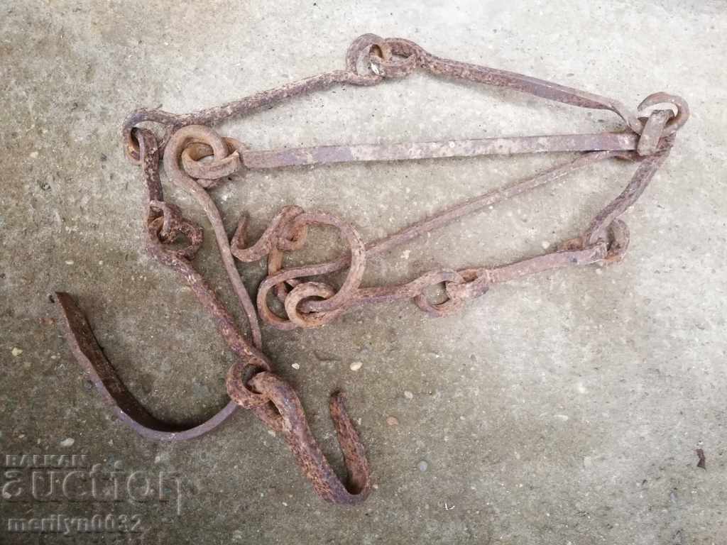 Forged chain with hook, hearth for hearth hooks blue chain primitive - 7 Forged chain with hook, hearth for hearth hooks blue chain primitive - 7