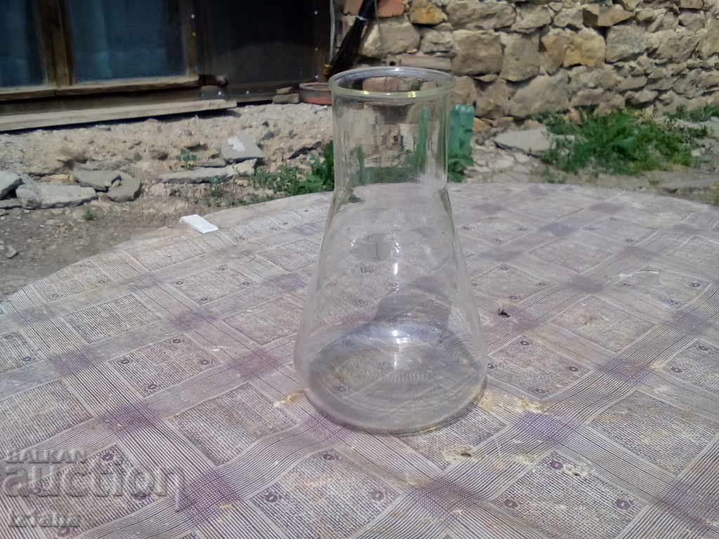 Old bottle Jena Therm 300 with price 12.00 BGN | € 6.14 Old bottle Jena Therm 300 with price 12.00 BGN | € 6.14