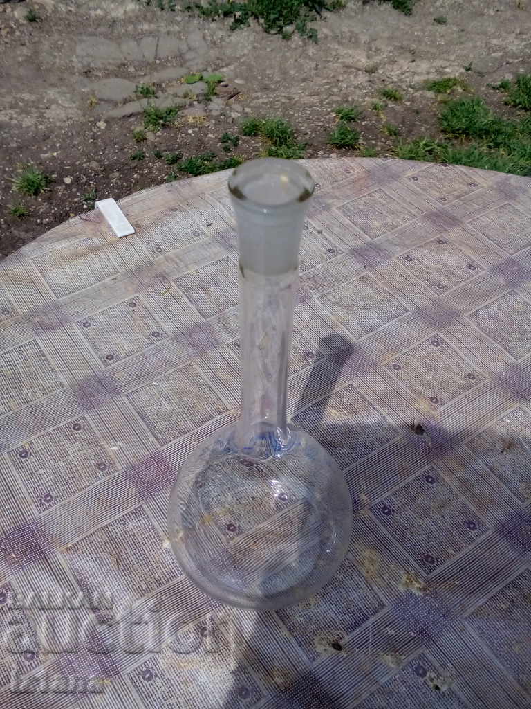 Auction Old flask Dagra 250 Auction Old flask Dagra 250