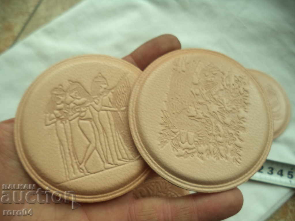 BIRDS / CHESS PURCHASES - PURE NEW - 5