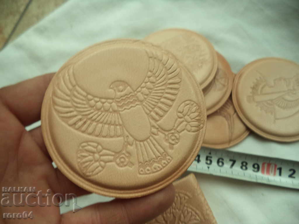 BIRDS / CHESS PURCHASES - PURE NEW - 6