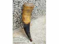 Ancient horned horn powder magazine for a rifle, Pishtov