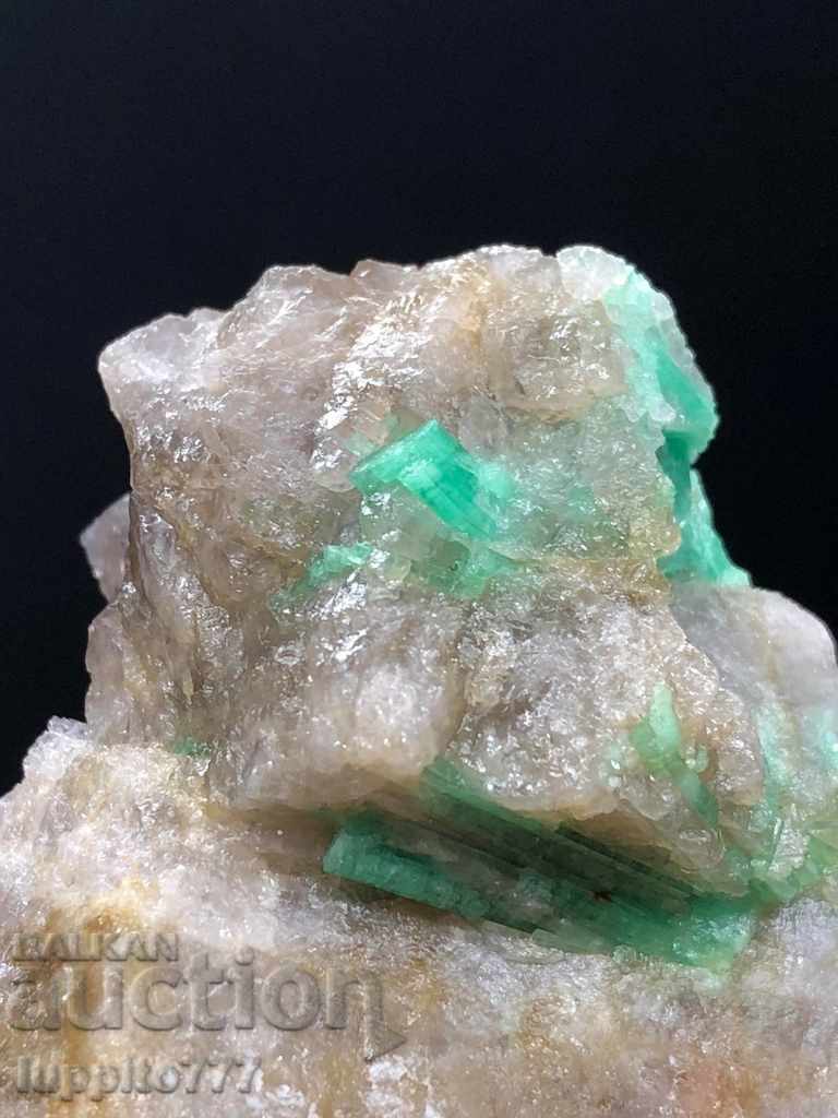 emerald emerald beryl of a matrix unique - 7 emerald emerald beryl of a matrix unique - 7