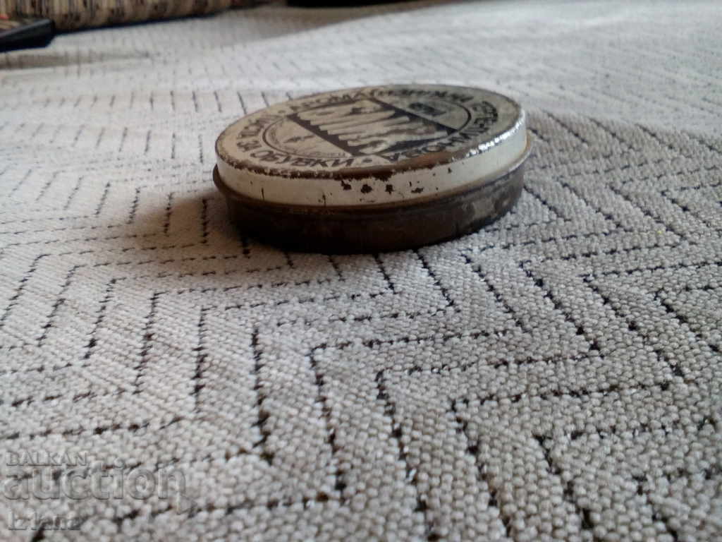 Auction Box of Shoe Paint BLIK Black Auction Box of Shoe Paint BLIK Black