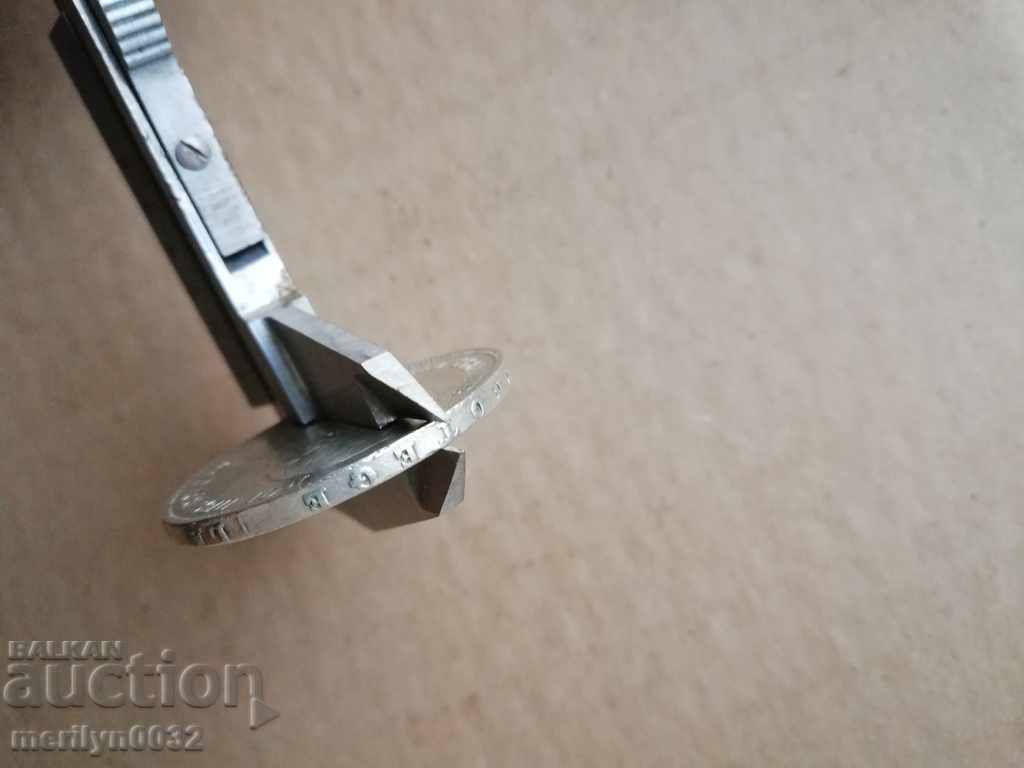 Delivery of Silver 5 francs of silver, coin