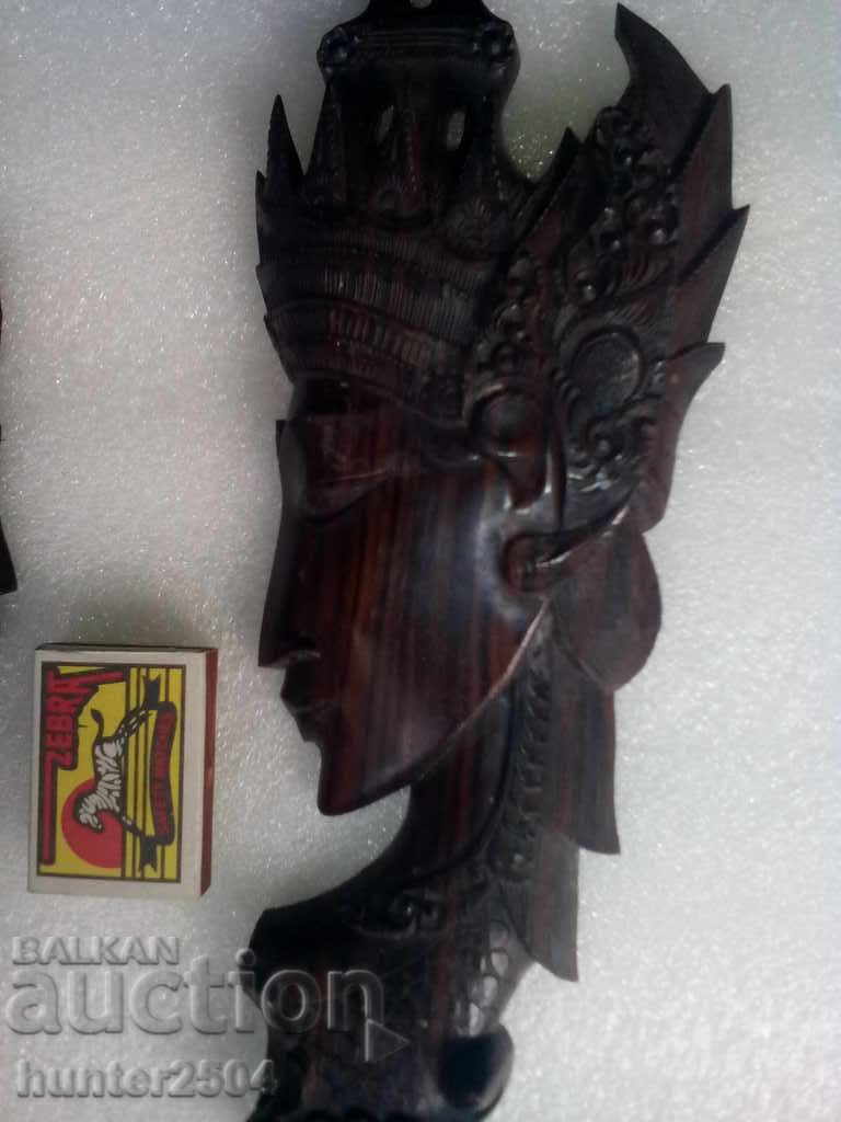 Licitație LOT capete din lemn - sculptură, lemn de trandafir, min. secol, înălțime 250 mm.