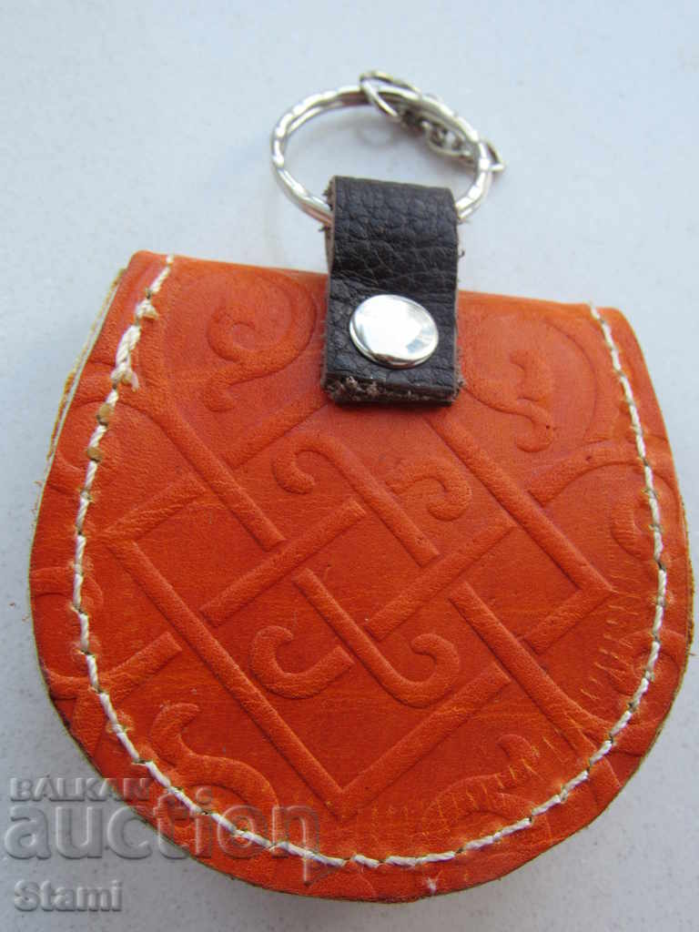 Δημοπρασία Γνήσια δερμάτινη μπρελόκ από τη σειρά Μογγολίας-18 Δημοπρασία Γνήσια δερμάτινη μπρελόκ από τη σειρά Μογγολίας-18