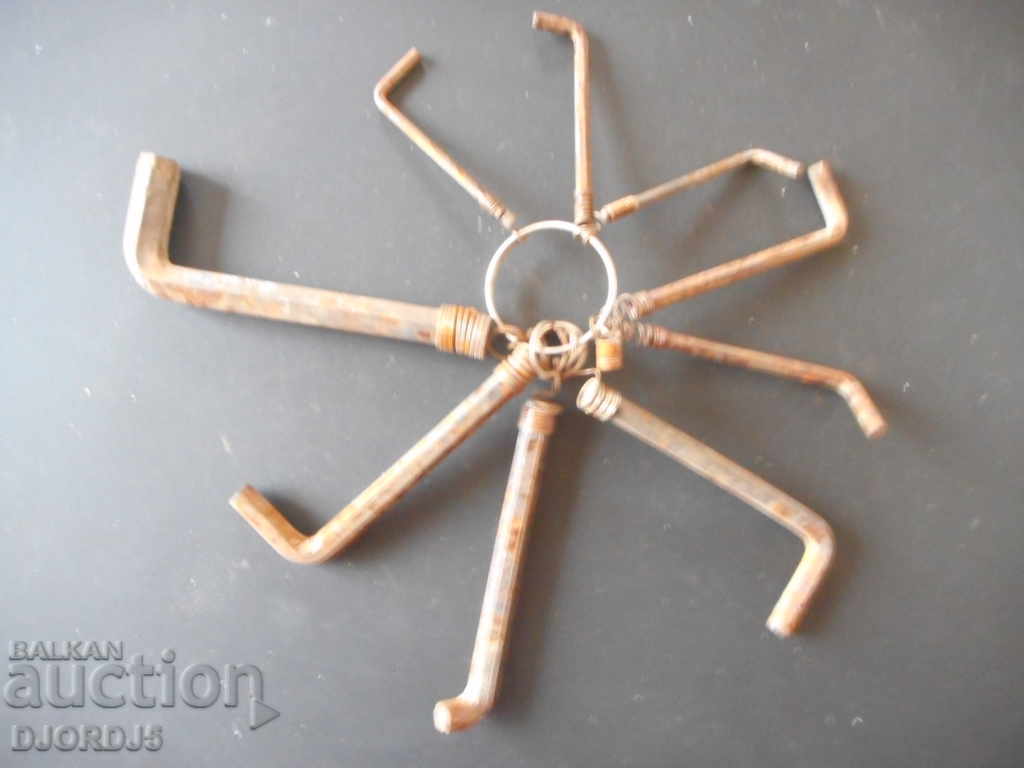 Livrarea Chei de ștergere, alfabete