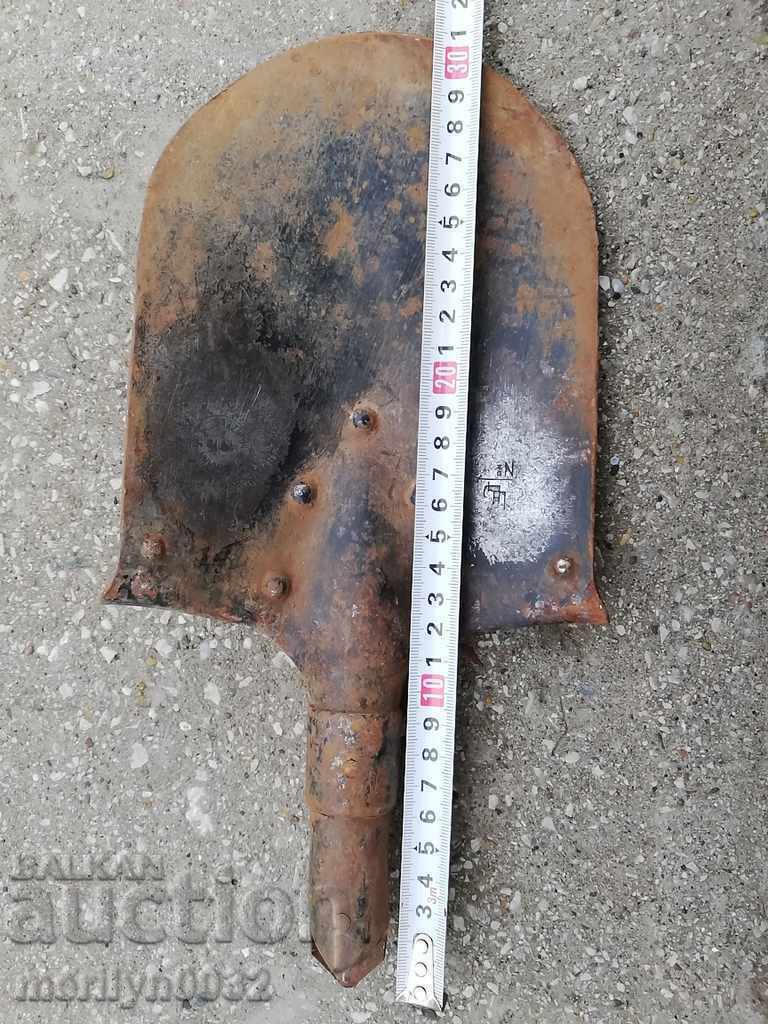 Auction Shaft tool German blade 1915 WW1 First World Auction Shaft tool German blade 1915 WW1 First World