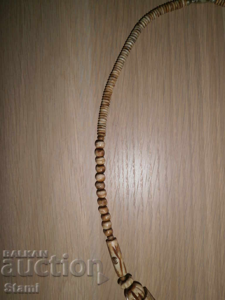 Delivery of Grunge necklace of camel bone