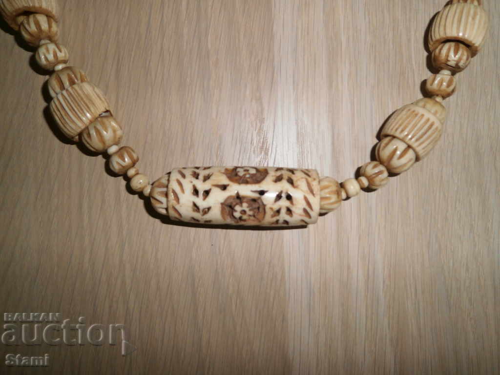 Delivery of Necklace in grunge style-2 Delivery of Necklace in grunge style-2