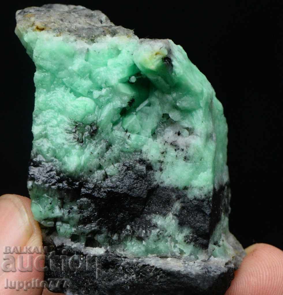 emerald emerald beryl of a matrix unique - 6 emerald emerald beryl of a matrix unique - 6