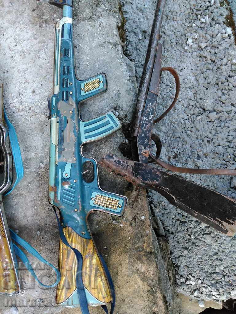 Auction  Children's toys old models