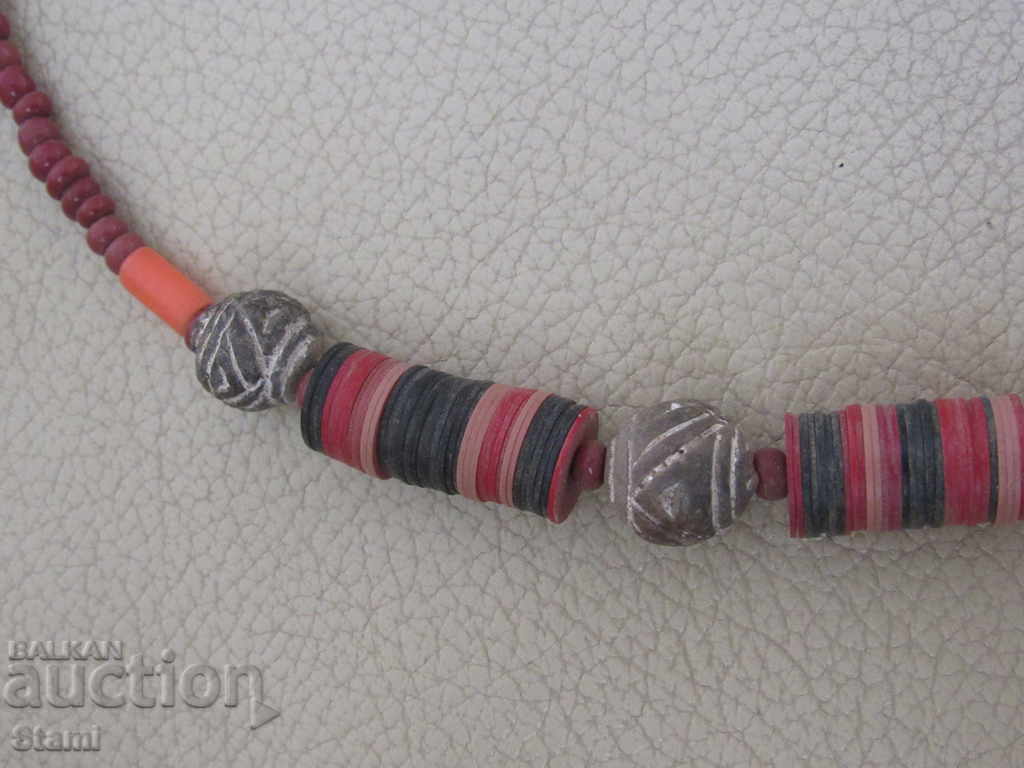 Necklace with African motifs in grunge style-7 with price 14.00 BGN | € 7.16 Necklace with African motifs in grunge style-7 with price 14.00 BGN | € 7.16