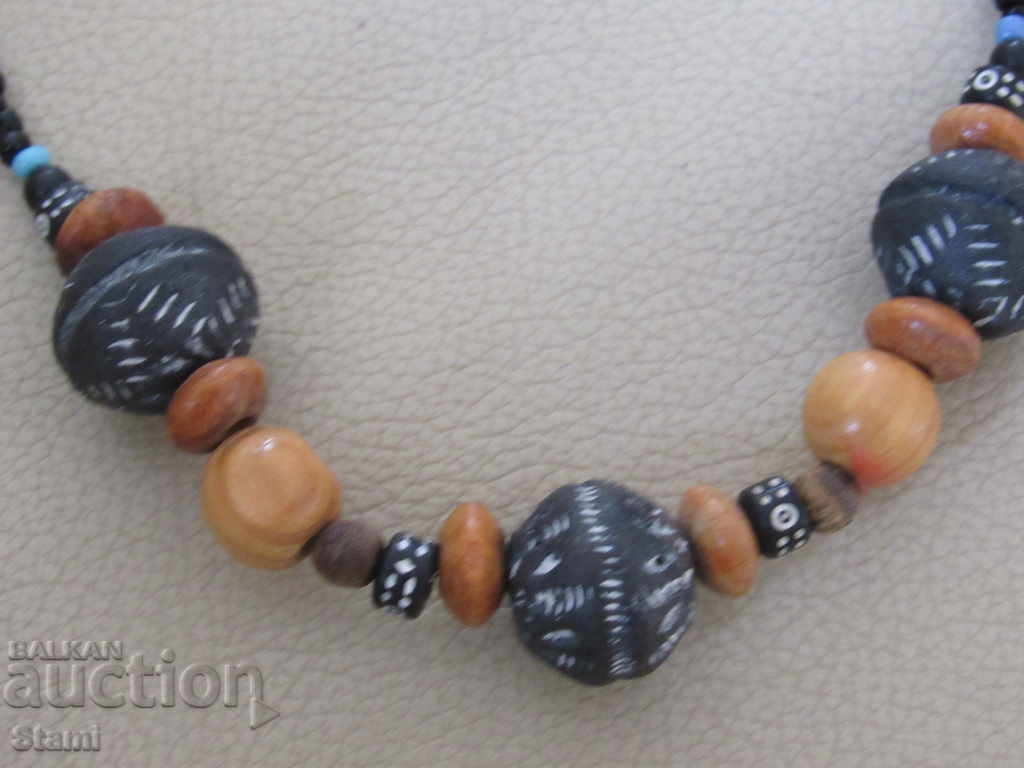 Necklace with African motifs in grunge style-9 - 5 Necklace with African motifs in grunge style-9 - 5