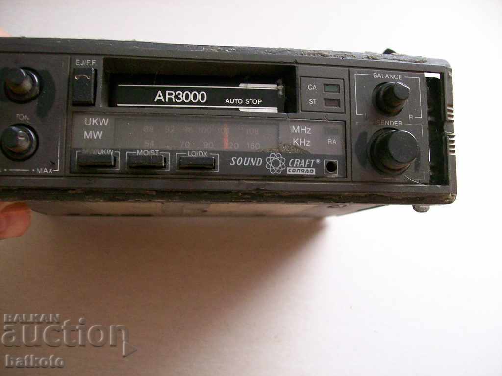 Old car radio with price 12.00 BGN | € 6.14 Old car radio with price 12.00 BGN | € 6.14