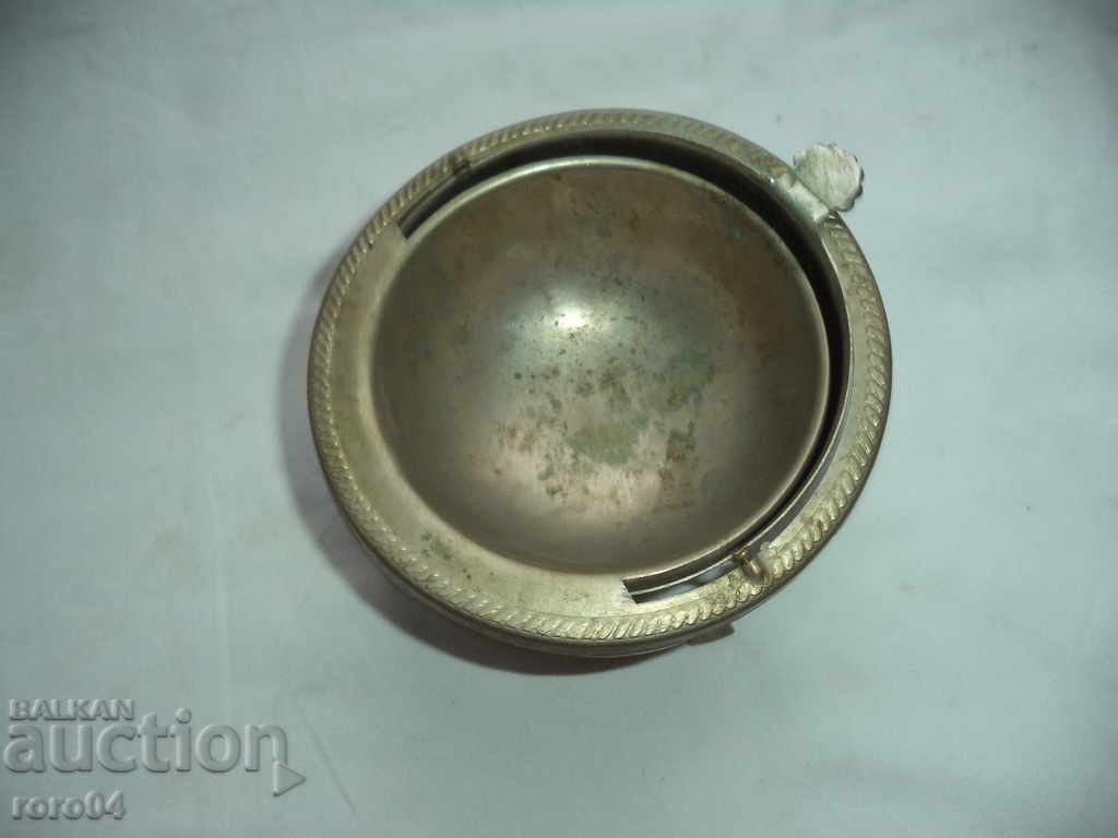 INTERESTING OLD OIL / SWEET CONTAINER with price 22.50 BGN | € 11.50 INTERESTING OLD OIL / SWEET CONTAINER with price 22.50 BGN | € 11.50