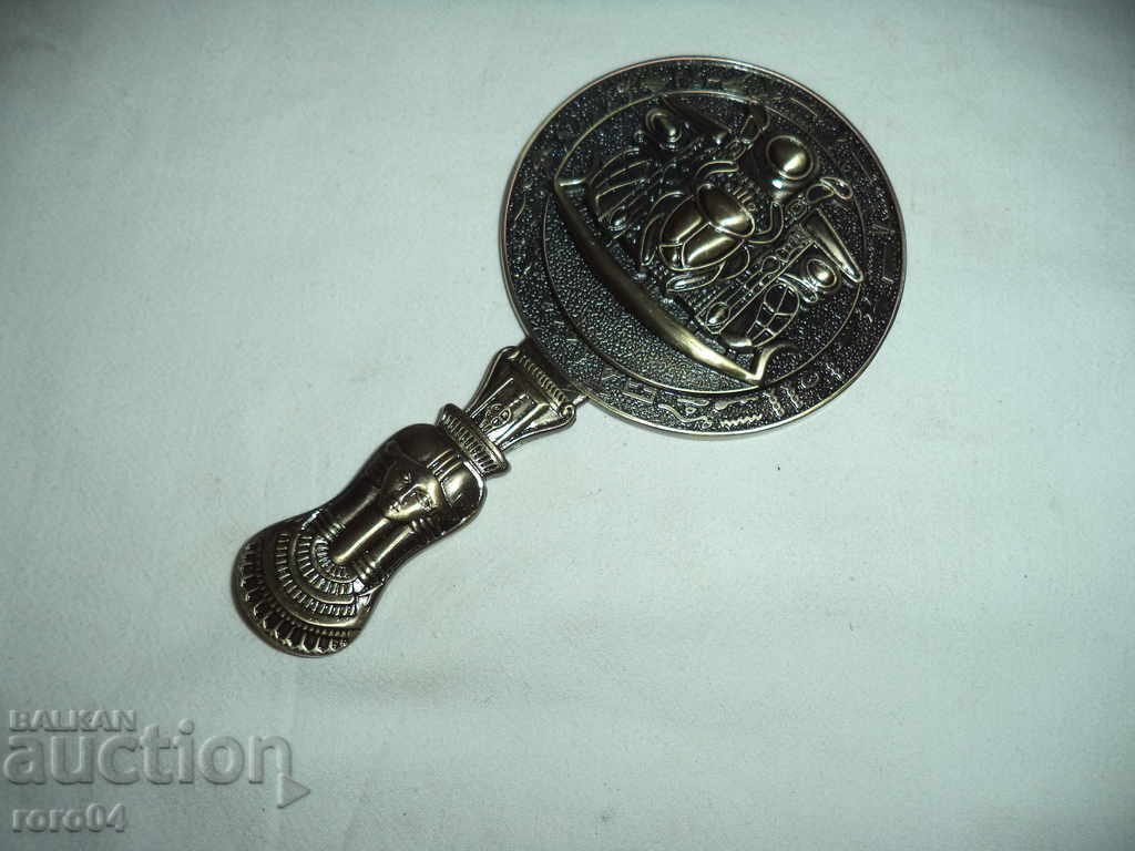 BEAUTIFUL LADY GLASS - 5 BEAUTIFUL LADY GLASS - 5