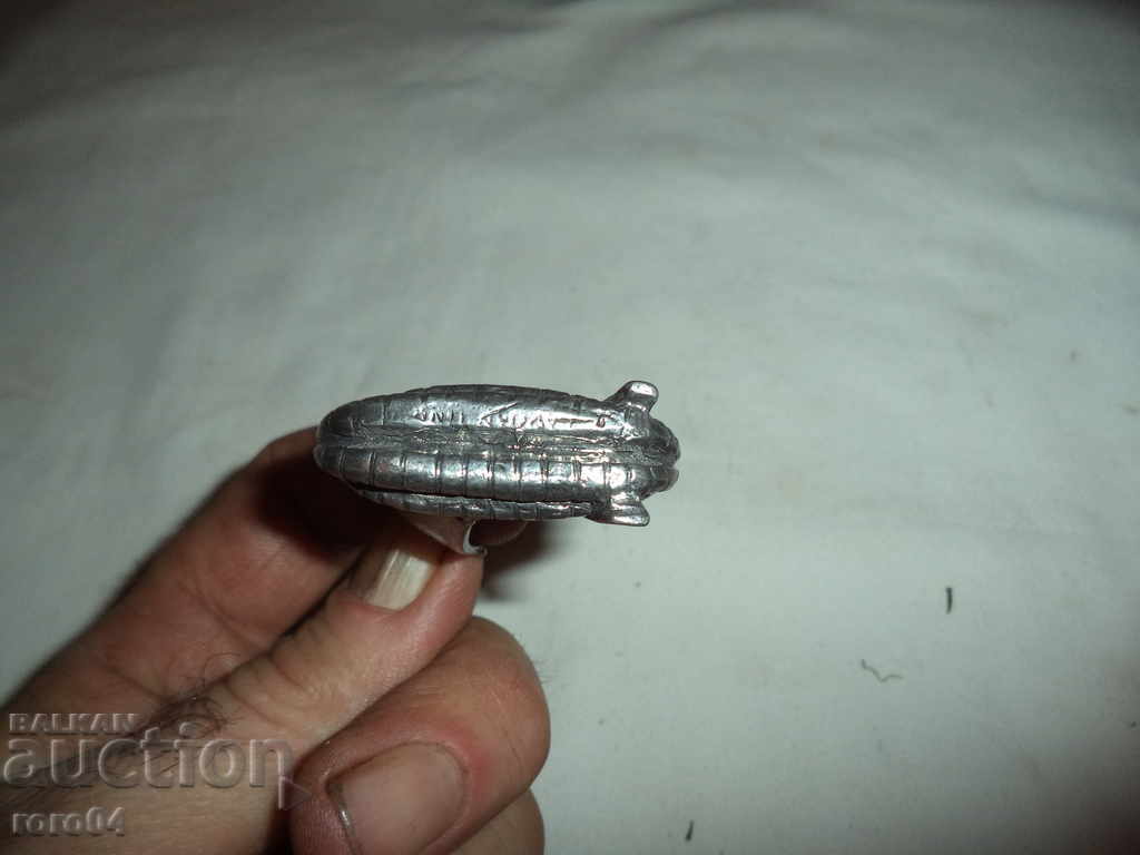 STAR SMALL SCULPTURE - BOAT II - MARKED - 6 STAR SMALL SCULPTURE - BOAT II - MARKED - 6