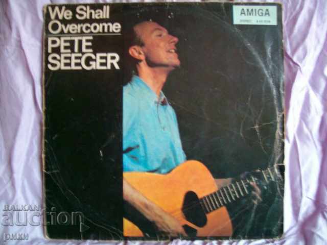 8 45 038 Pete Seeger - We Shall Overcome 1970