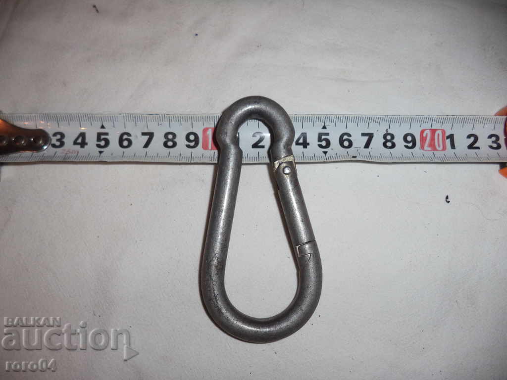 Delivery of YOUNG STARA BIG METAL CRAB Delivery of YOUNG STARA BIG METAL CRAB