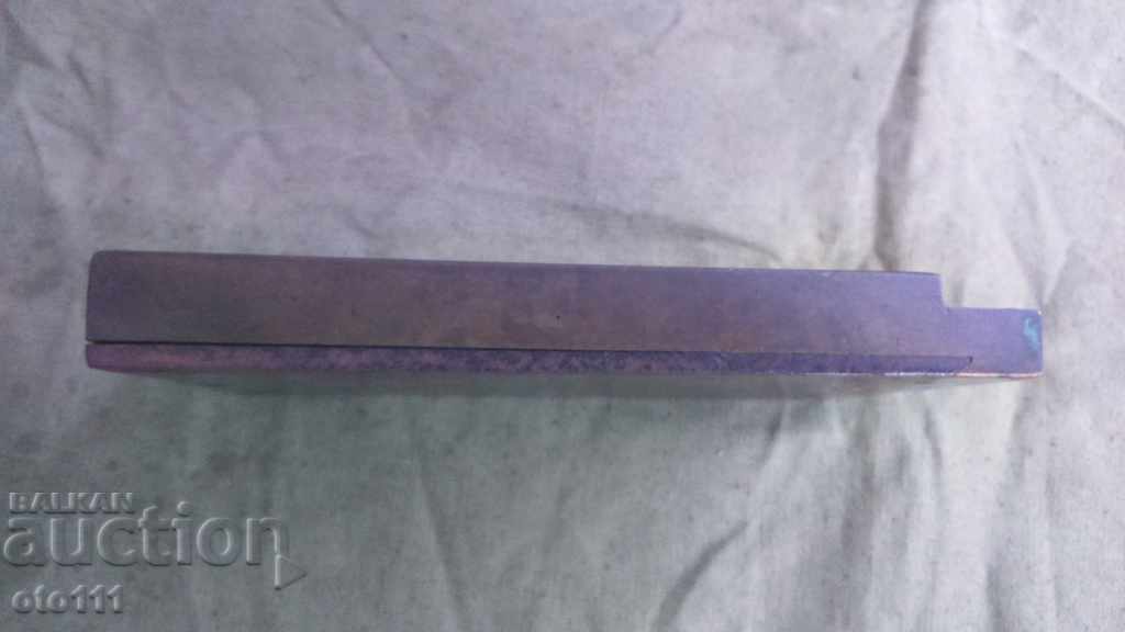 OLD BRONZE MIRROR - 5 OLD BRONZE MIRROR - 5