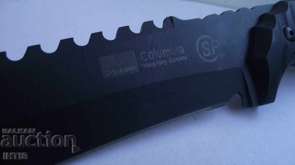 Delivery of KNIFE COMMANDS USAA. - NEW -