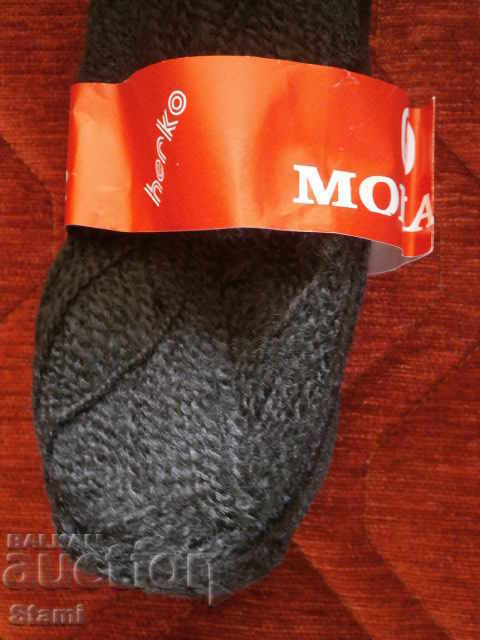 Auction  Black Turkish yarn MOHAIR 400 grams