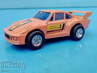 Метална количка Porsche 935 turbo