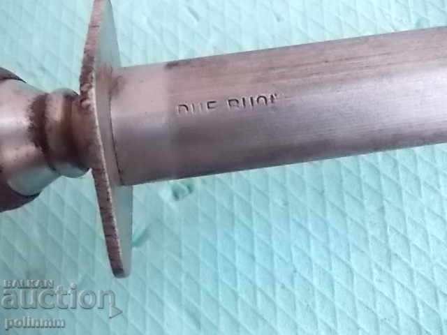 Auction Large flat table Auction Large flat table