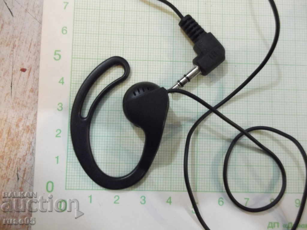 Auction Lot of 19 pcs. headphones working Auction Lot of 19 pcs. headphones working