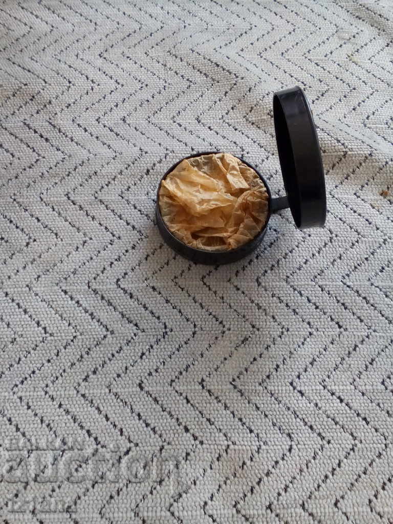 Old photo lens with price 10.00 BGN | € 5.11 Old photo lens with price 10.00 BGN | € 5.11