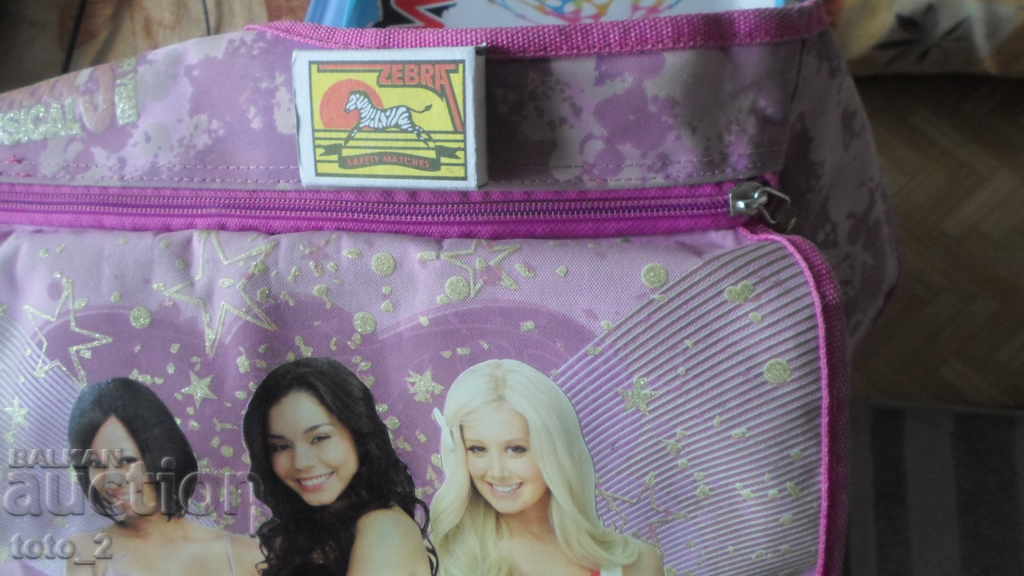 Auction GIRL BAG "EAST HIGH SCHOOL" " Auction GIRL BAG "EAST HIGH SCHOOL" "