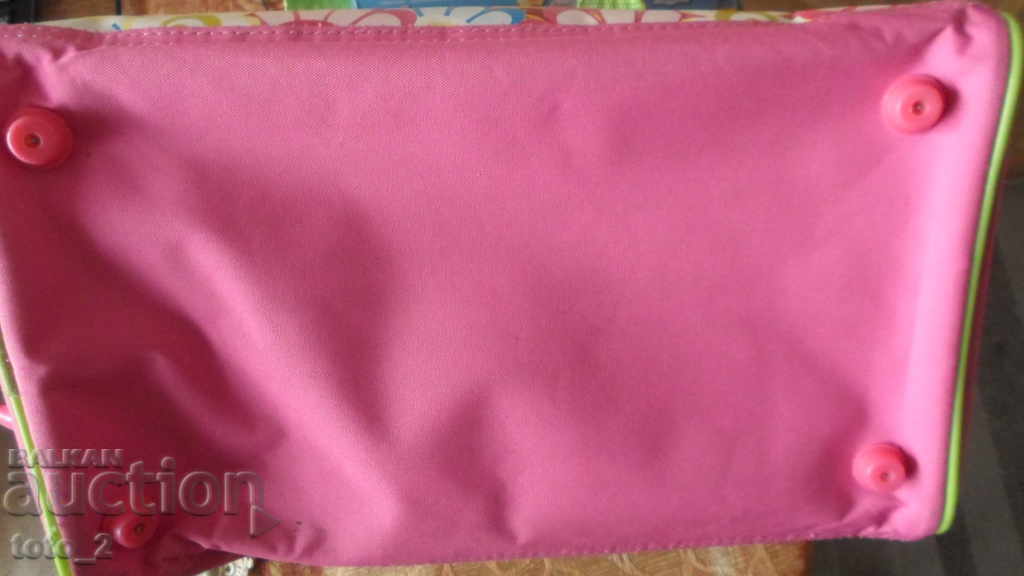 Delivery of GIRLS BAG WITH STRAP-WMX Delivery of GIRLS BAG WITH STRAP-WMX