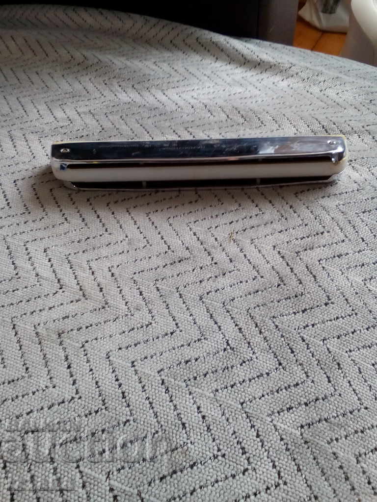 Auction Old harmonica HERO Auction Old harmonica HERO