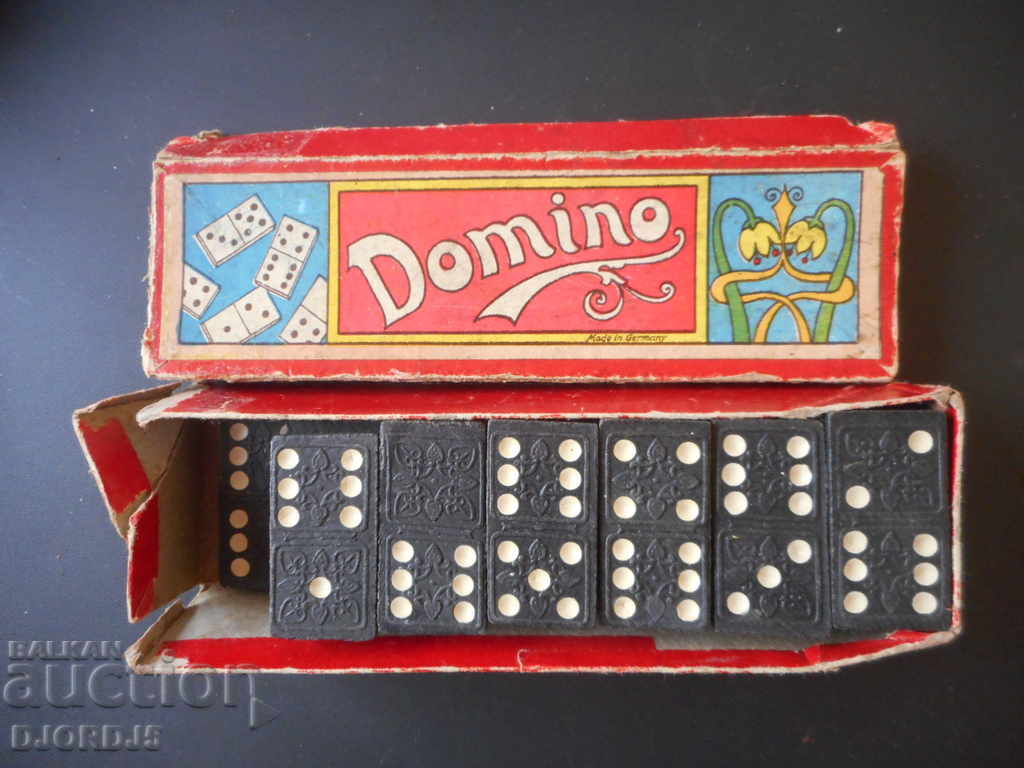 Dominoes with price 4.00 BGN | € 2.05