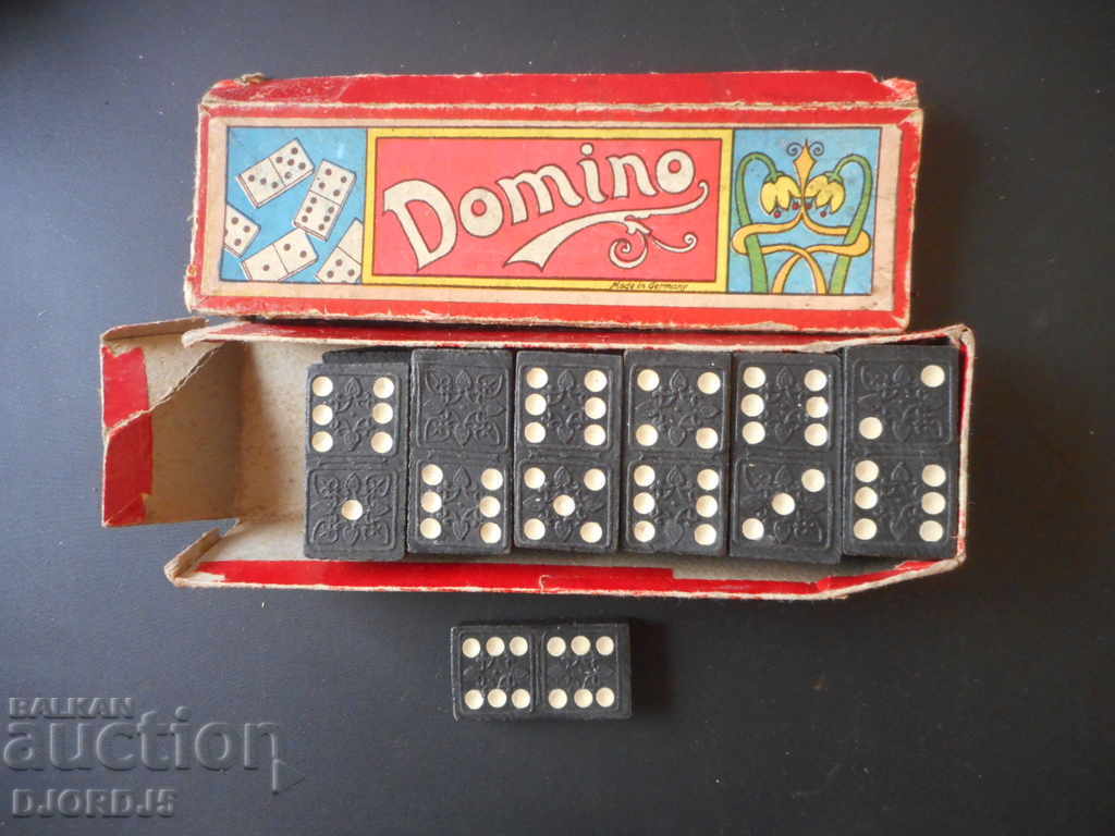 Delivery of Dominoes