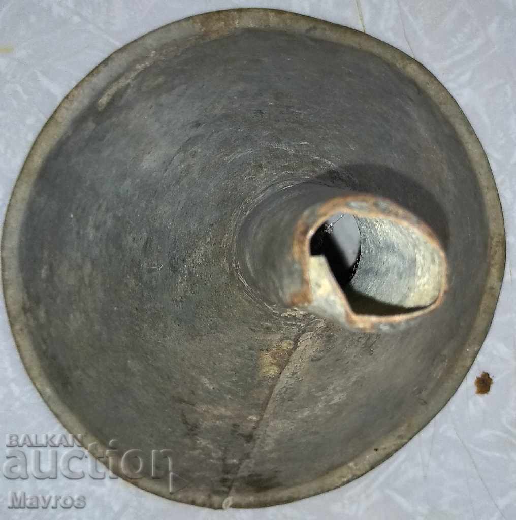 Funnel big metal old for hot liquids - oil, resin with price 14.99 BGN | € 7.66