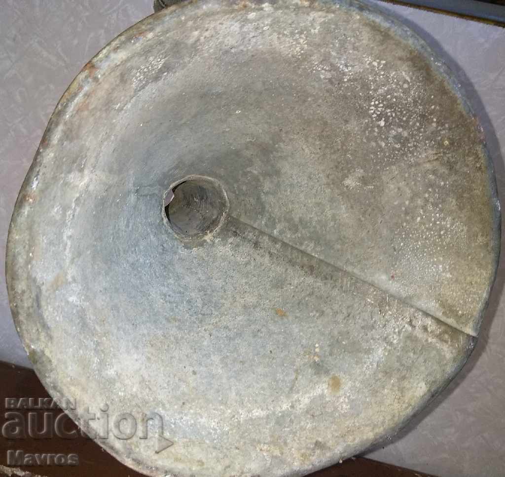 Delivery of Funnel big metal old for hot liquids - oil, resin