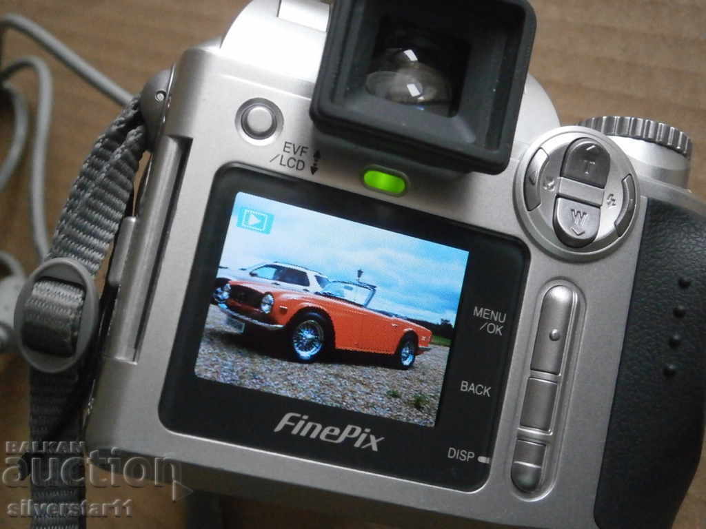 JAPAN FUJIFILM S304 Finepix retro operating camera - 6 JAPAN FUJIFILM S304 Finepix retro operating camera - 6