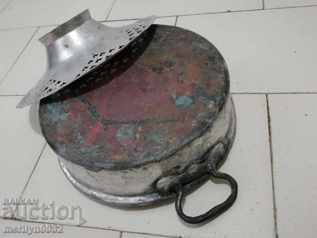 An old tinned pot, a baker's copper pot with lid - 5