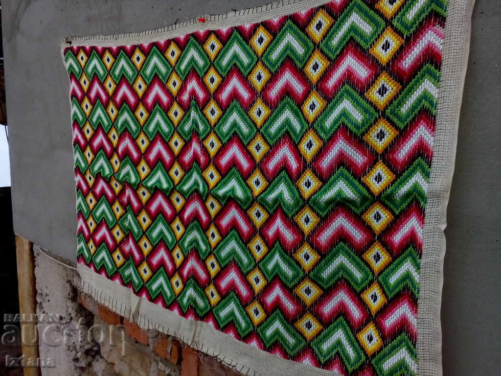 Delivery of An old hacker, wall cover Delivery of An old hacker, wall cover