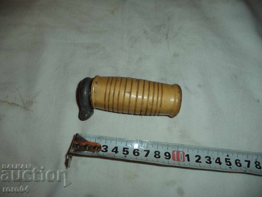 Auction ROTARY MOTORCYCLE STARTER MARKED B-O-7 Auction ROTARY MOTORCYCLE STARTER MARKED B-O-7
